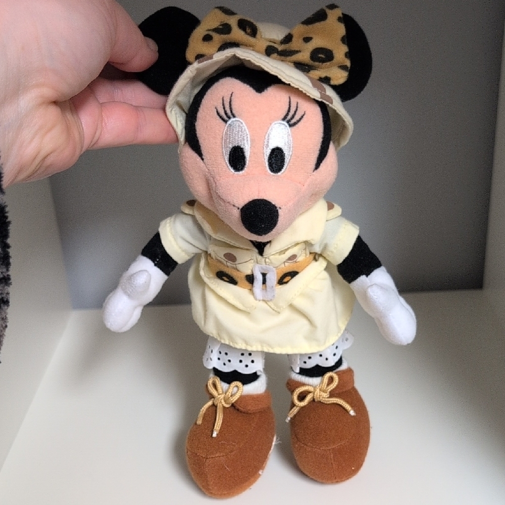 💜2/$20💜 Safari Minnie Mouse Plush, 9.5", Good Used Condition